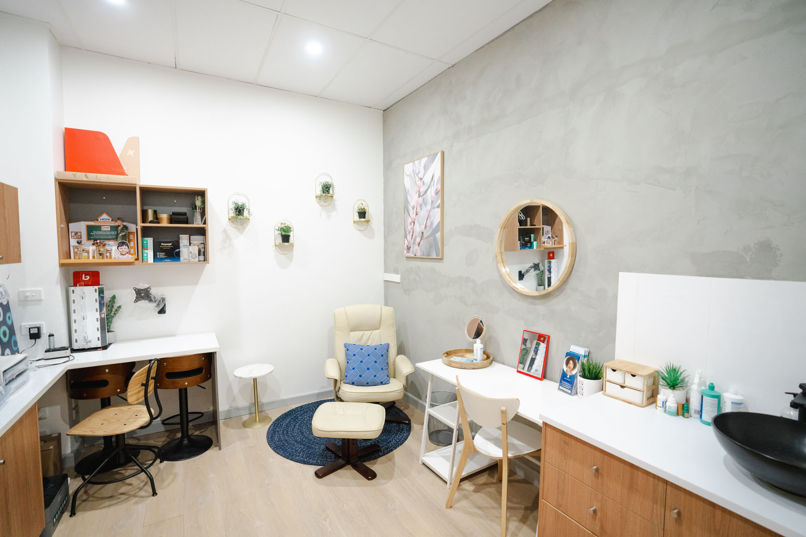 A Plus Optometry Melbourne Optometrist