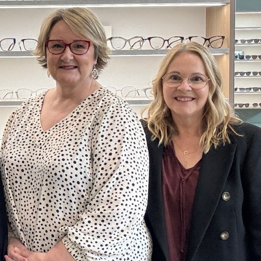 A-plus-team-Optometry-Mornington-Team-Photo